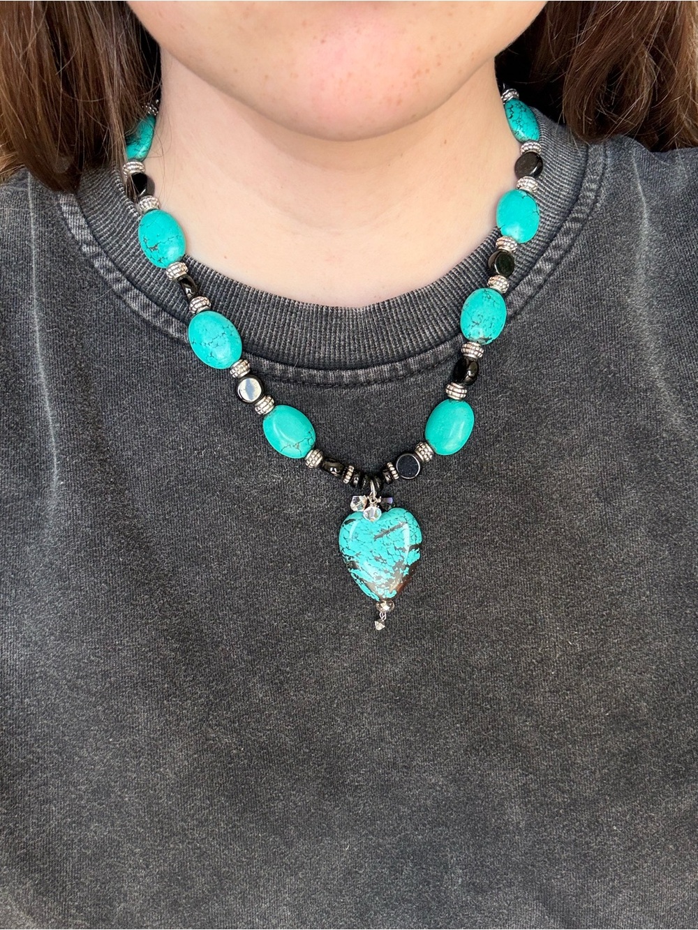 Turquoise And Black Onyx Stone Heart Pendant Beaded Silver-toned Necklace
